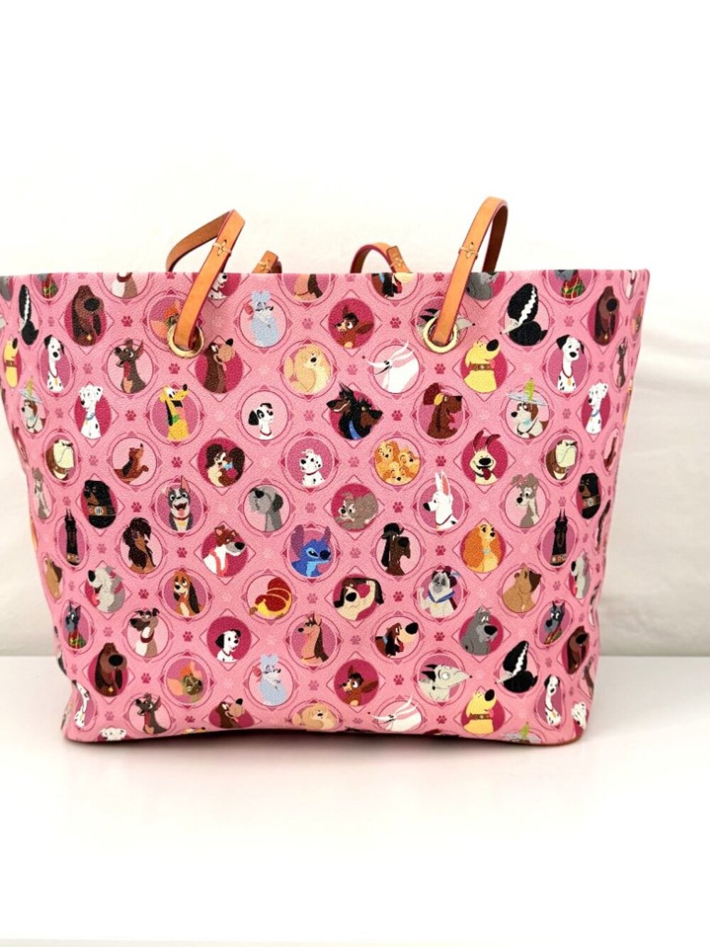 ๐ถ Disney Dooney & Bourke Pink "Disney Dogs" Tote ๐ถ - Picture 2 of 12